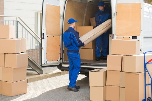 Short-term storage units in Ickenham for flexible temporary space